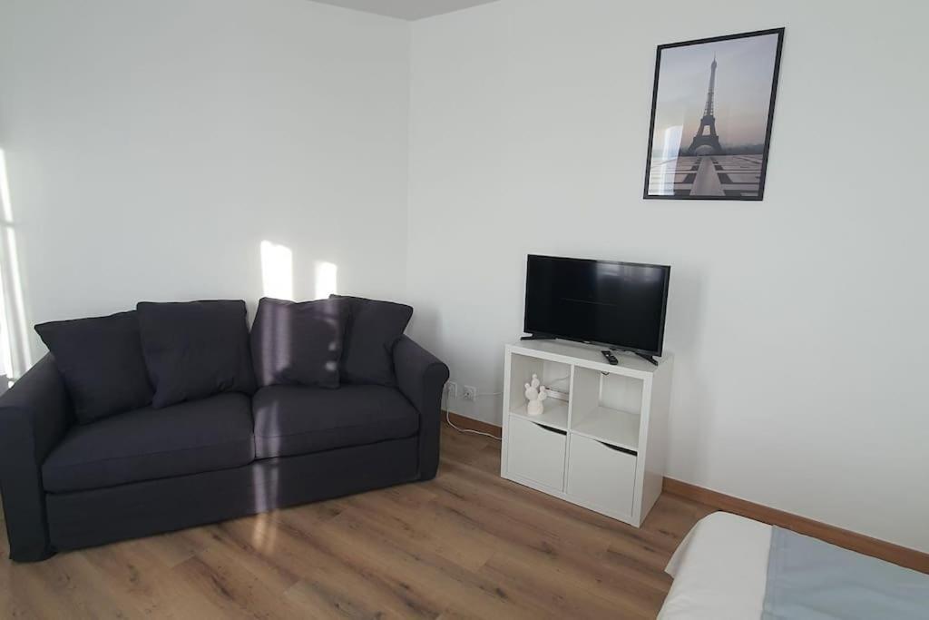 Studio De Charme Toits Parisiens Extérieur photo