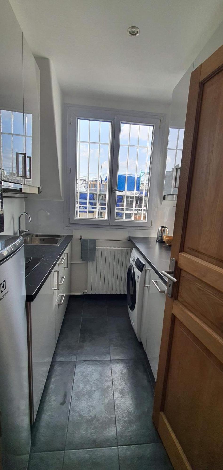 Studio De Charme Toits Parisiens Extérieur photo