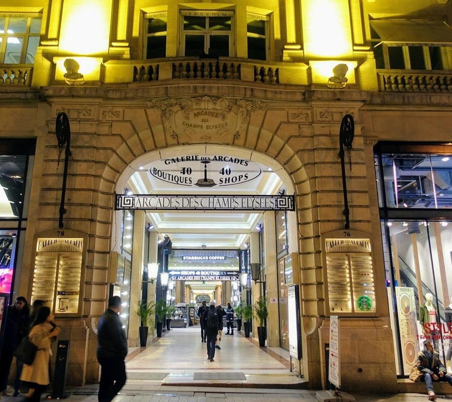 Studio De Charme Toits Parisiens Extérieur photo